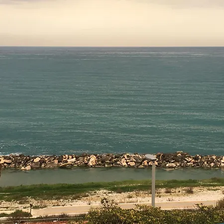 Finestra Sul Mare *