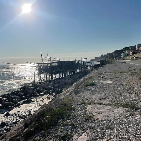 Finestra Sul Mare Apartment *